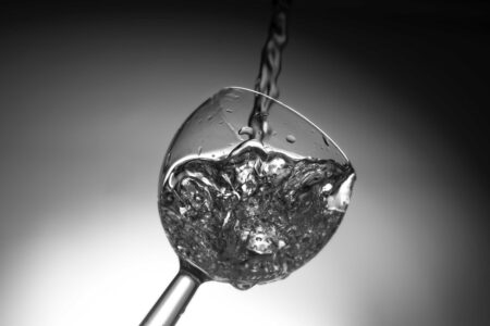 10 signs that you are not drinking enough water